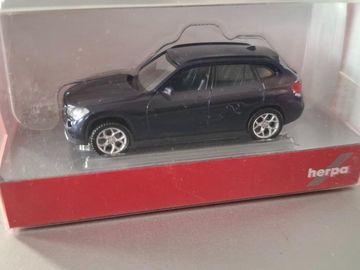 1:87 BMW X1 in OVP Herpa € 7,50, Hobby en Vrije tijd, Modelauto's | 1:87, Zo goed als nieuw, Auto, Herpa, Verzenden