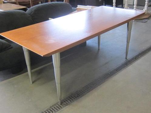Bureau tafel / eetkamertafel met geborstelde metalen poten, Huis en Inrichting, Tafels | Eettafels, Gebruikt