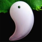 26x13x5mm Beautiful  jade wit  Kidney bean kettinghanger, Ophalen of Verzenden, Nieuw, Wit, Steen of Mineraal