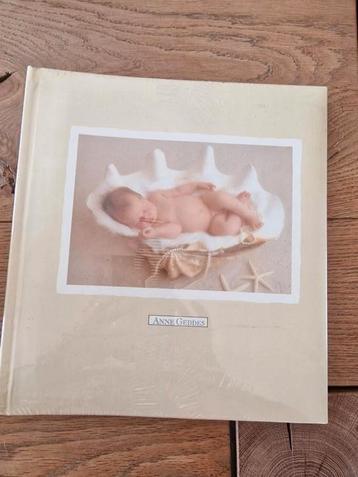 Anne Geddes babyboek Nieuw in folie  beschikbaar voor biedingen