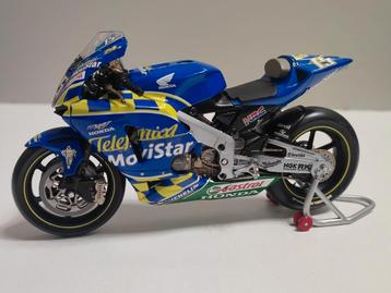 Minichamps - Honda RC211V - Sete Gibernau - MotoGP 2003 beschikbaar voor biedingen