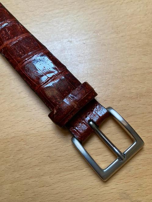 Italiaanse riem krokodil leer 102 cm kastanjebruin, Kleding | Heren, Riemen en Ceinturen, Zo goed als nieuw, 95 tot 105 cm, Bruin