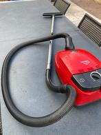 Miele Stofzuiger 1600 watt, Witgoed en Apparatuur, Gebruikt, Overige typen, 1200 tot 1600 watt, Ophalen