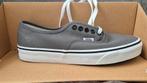 Nieuwe Vans authentic maat 39 25 cm, Ophalen of Verzenden, Nieuw, Grijs, Sneakers of Gympen