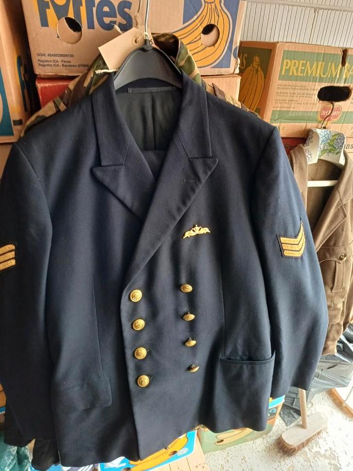 Compleet uniform Koninklijke Marine, Verzamelen, Militaria | Algemeen, Marine, Kleding of Schoenen, Nederland, Ophalen of Verzenden