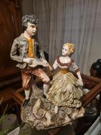 Groot Capodimonte beeld 38 cm hoog, Antiek en Kunst, Antiek | Keramiek en Aardewerk, Ophalen of Verzenden