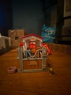 Sleigh stalletje met paard en verzorger, Ophalen of Verzenden, Gebruikt, Jongen of Meisje