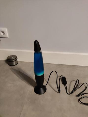 Lava lamp beschikbaar voor biedingen