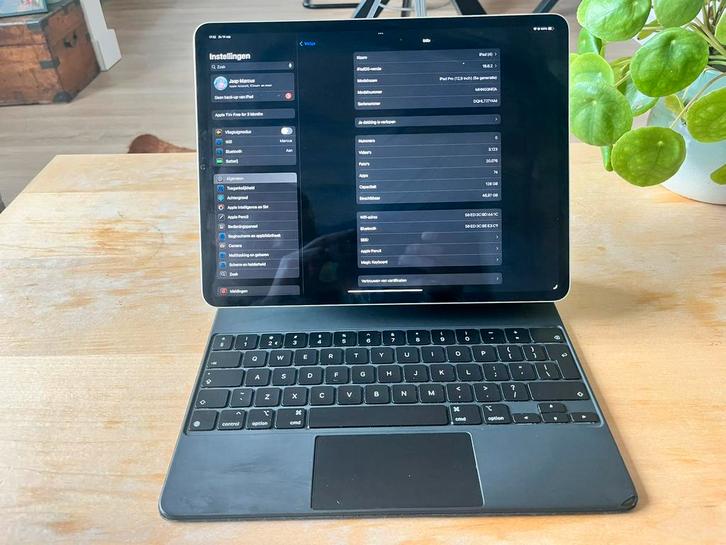 Apple Ipad Pro M1 12.9 inch 128GB magic keyboard, Computers en Software, Apple iPads, Zo goed als nieuw, Apple iPad Pro, Wi-Fi