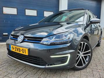 Volkswagen Golf 1.4 TSI 1.4 TSI GTE Highline |PANO|VOLLEDER beschikbaar voor biedingen