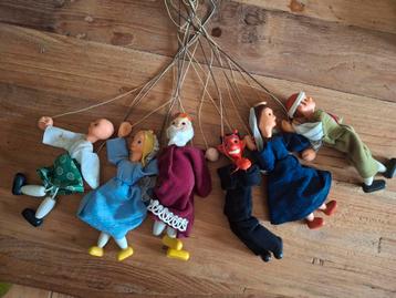 Theater popjes beschikbaar voor biedingen