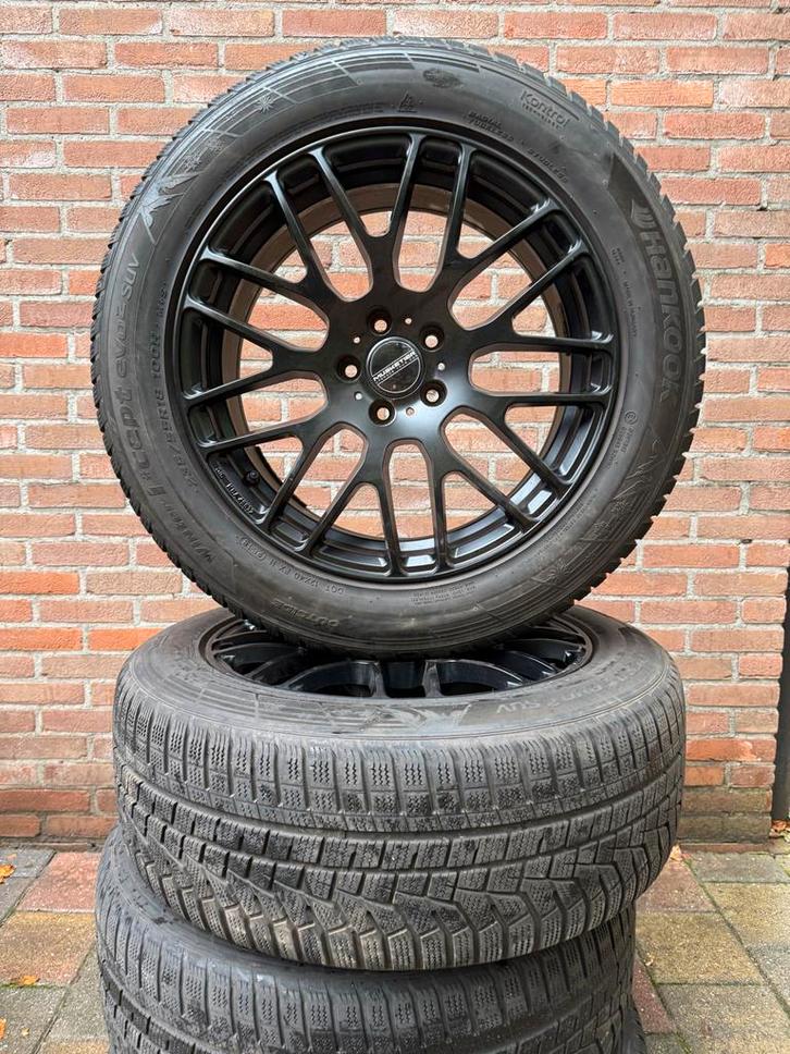 Peugeot 3008 / DS7 Hankook winterbanden 235/55R18, Auto-onderdelen, Banden en Velgen, Banden en Velgen, Winterbanden, 18 inch