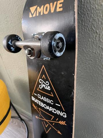 Move Skateboard beschikbaar voor biedingen