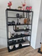 Zwarte metalen vakkenkast, Huis en Inrichting, Kasten | Wandmeubels, Ophalen, Zo goed als nieuw, Minder dan 150 cm, 150 tot 200 cm