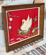 Mooi 3D vintage Zwaan kunstwerk art kunst in houten lijst, Ophalen of Verzenden, Zo goed als nieuw, H, H