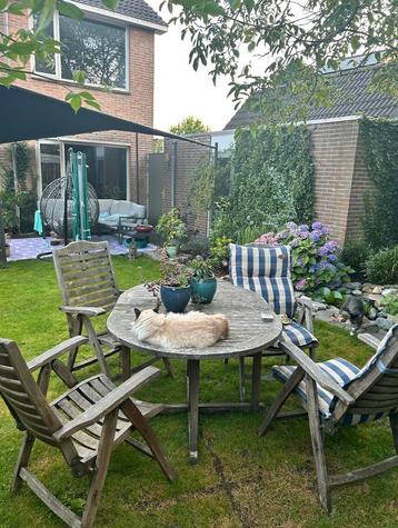 Teakhouten tuinset beschikbaar voor biedingen