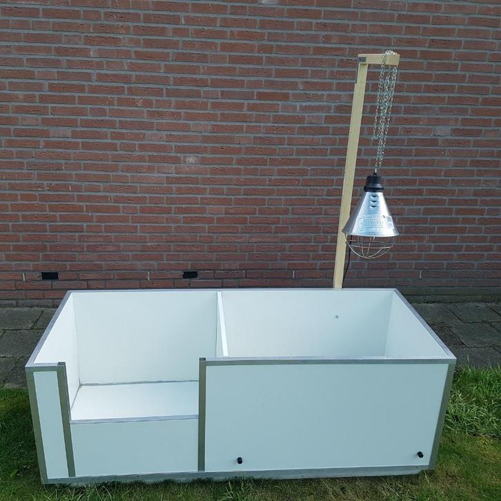 Werpkist te huur 151 x 60 (2 ruimtes), Dieren en Toebehoren, Hondenhokken, Gebruikt, Minder dan 65 cm, 110 cm of meer, Ophalen