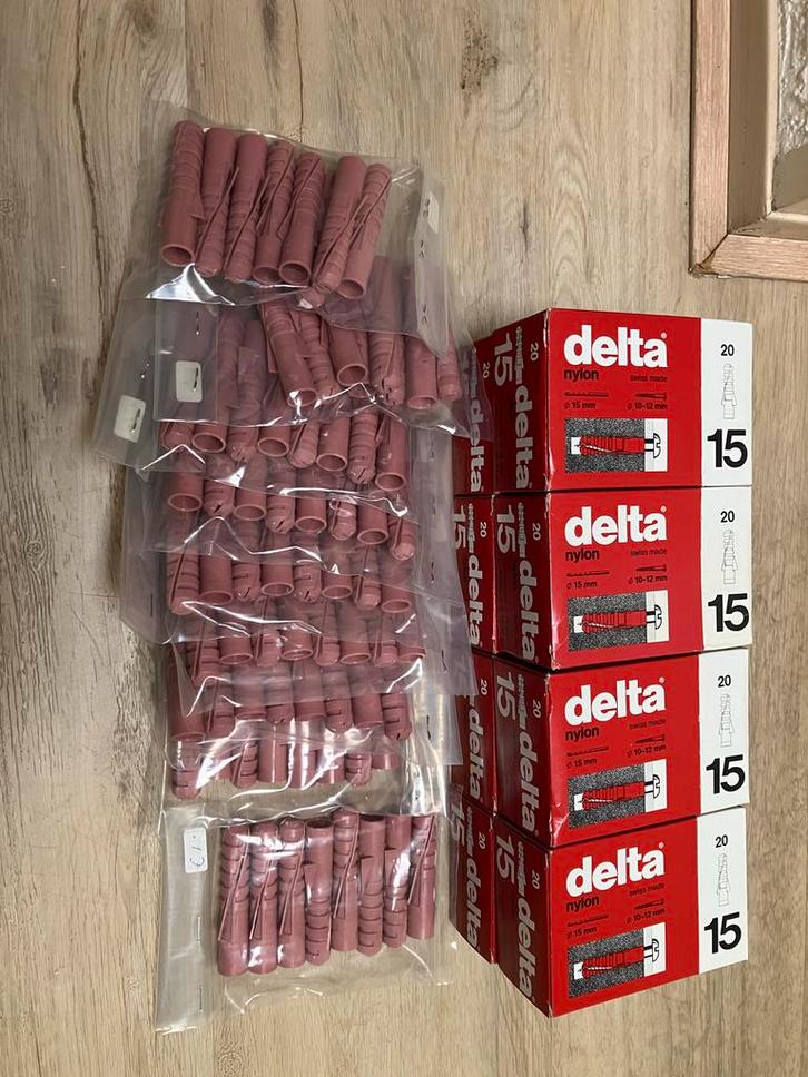 Delta Nylon Pluggen 15mm - 220 Stuks, Doe-het-zelf en Verbouw, IJzerwaren en Bevestigingsmiddelen, Nieuw, Pluggen, Minder dan 50 mm
