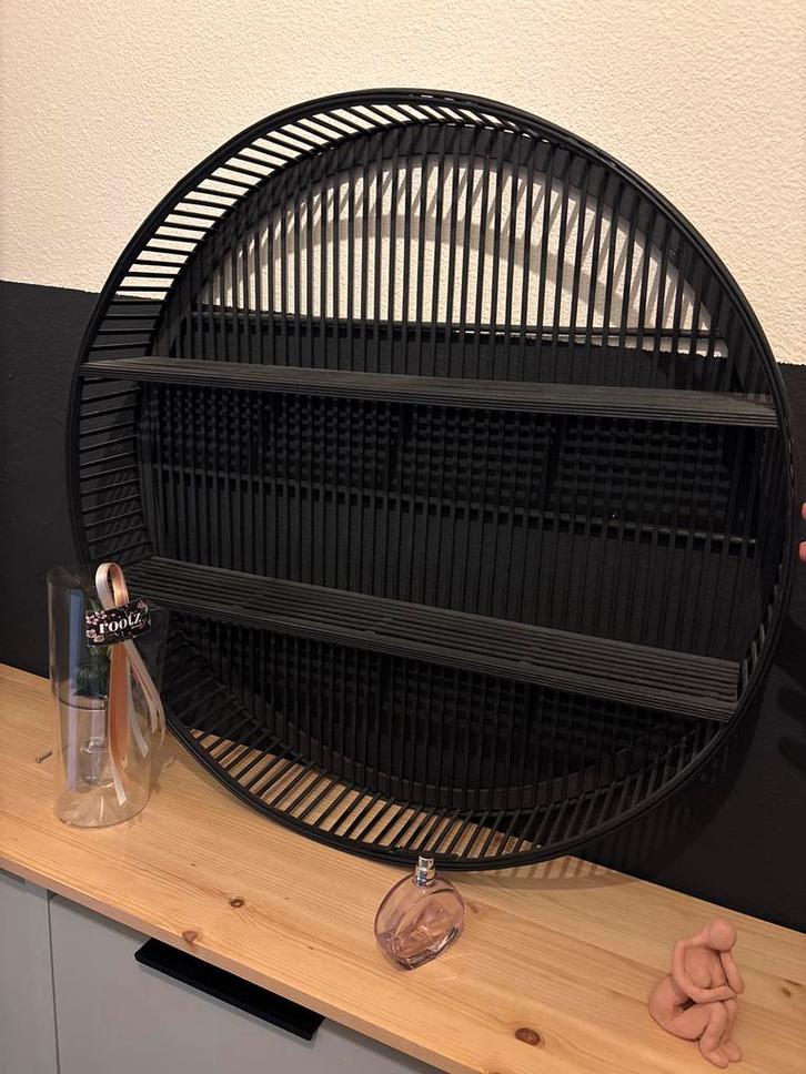 Zwarte Wanddecoratie met Planken, Huis en Inrichting, Woonaccessoires | Wandplanken en Boekenplanken, Zo goed als nieuw, Ophalen of Verzenden