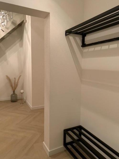 Stalen kapstok en schoenenrek (op maat), Huis en Inrichting, Woonaccessoires | Kapstokken, Nieuw, Wandkapstok, 150 tot 200 cm