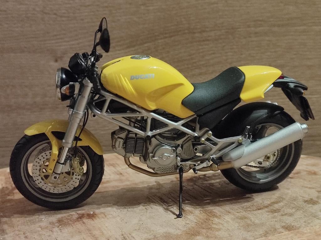 Minichamps: Ducati Monster (geel) nieuw in de doos, Hobby en Vrije tijd, Modelauto's | 1:5 tot 1:12, Nieuw, Motor, 1:9 t/m 1:12