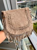 Brown Festival Suede Crossbody Bag Boho Style, Ophalen of Verzenden, Zo goed als nieuw, Bruin, Schoudertasje