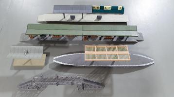 HO Modelspoor perrons (-delen) en stationsbrug 5 stuks beschikbaar voor biedingen