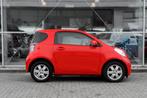 Toyota iQ 1.0 VVTi Comfort, Auto's, Toyota, Euro 5, Stof, Gebruikt, Bruin