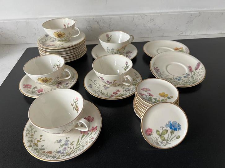 Selb Bavaria Germany Krautheim und Bergenshôh’n., Antiek en Kunst, Antiek | Servies compleet, Ophalen of Verzenden