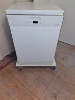 Vaatwasser, Ophalen, 30 tot 80 cm, Radiator, Zo goed als nieuw