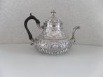 Zilveren Friese theepot Heerenveen Zilversmid: R J Spaanstra, Antiek en Kunst, Verzenden, Zilver