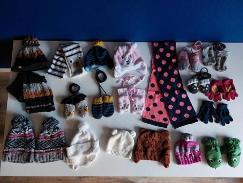 Diverse mutsen, sjaals, handschoenen en wanten, Kinderen en Baby's, Babykleding | Mutsen, Sjaals en Wanten, Zo goed als nieuw