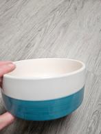 Stenen voerbak/drinkbak hond/kat 16cm en 6cm hoog crème/aqua, Dieren en Toebehoren, Ophalen of Verzenden, Zo goed als nieuw