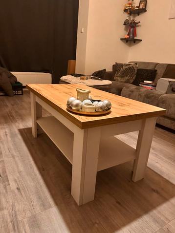 Salon tafel en Tv meubel (moet zo snel mogelijk weg!!)