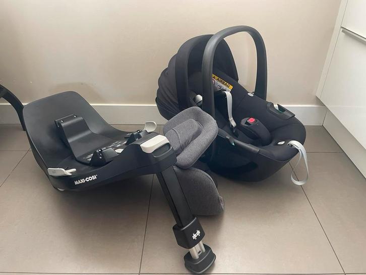 Maxi Cosi Pebble 360 I-size autostoel & FamilyFix 360 (ZGAN), Kinderen en Baby's, Autostoeltjes, Zo goed als nieuw, Maxi-Cosi