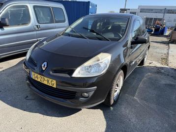 Renault Clio 1.2 Special Line beschikbaar voor biedingen