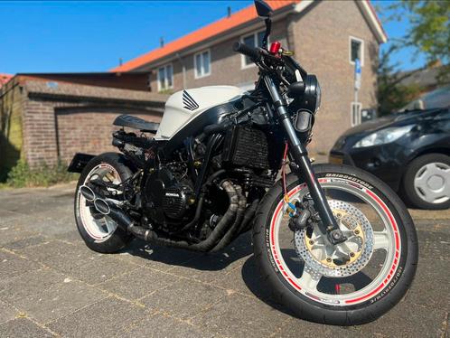 Caferacer Honda CBR600F - Uniek - Zomer Klaar, Motoren, Motoren | Honda, Particulier, Naked bike, meer dan 35 kW, 4 cilinders