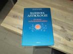 basisboek Astrologie Selma Schepel, Boeken, Ophalen of Verzenden, Zo goed als nieuw, Overige onderwerpen, Achtergrond en Informatie