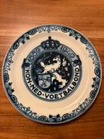 Wandbord van Tichelaar Makkum - KNVB 60 Jaar Jubileum, Antiek en Kunst, Antiek | Wandborden en Tegels, Ophalen