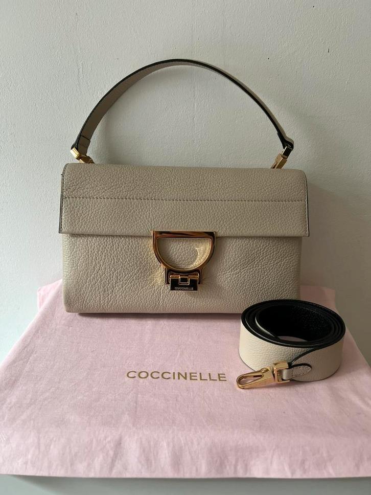 Coccinelle Arlettis Medium Crossbody bag / Shoulder bag, Sieraden, Tassen en Uiterlijk, Tassen | Damestassen, Zo goed als nieuw