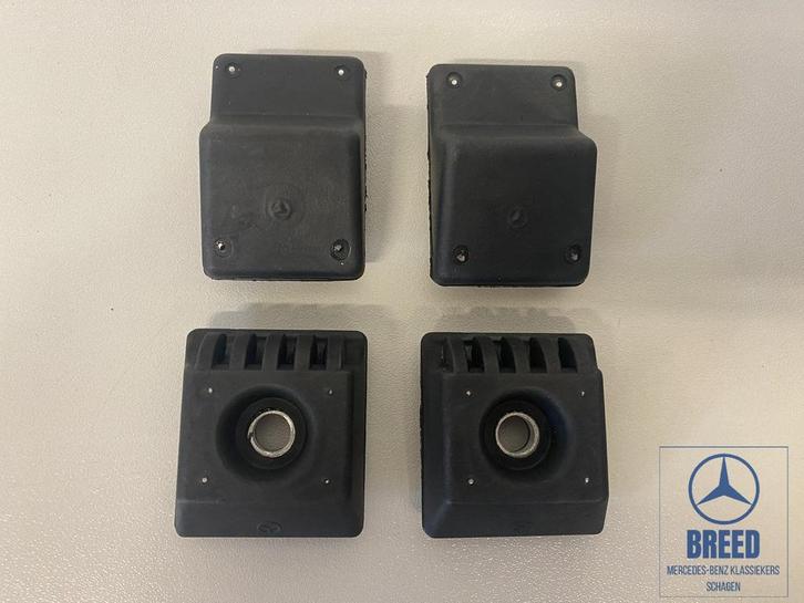 NOS set aanslagrubbers kofferdeksel Mercedes-Benz W124 C124, Auto-onderdelen, Carrosserie en Plaatwerk, Achterklep, Mercedes-Benz