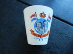Beker: Beatrix en Claus 1966, Ophalen, Zo goed als nieuw, Overige stijlen, Kop(pen) en/of Schotel(s)