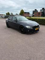 BMW 3-Serie 2.0IX 320 135KW Aut8 (f30) 2012 Blauw, Automaat, Zwart, 4 cilinders, Blauw