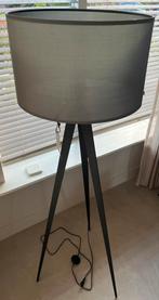 Zuiver Tripod Vloerlamp - Zwart / Grijs, Ophalen of Verzenden, Zo goed als nieuw, Metaal, 150 tot 200 cm