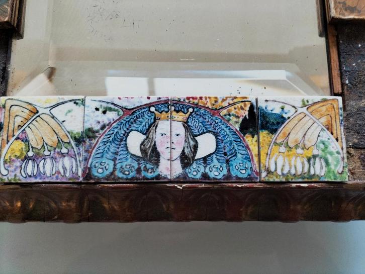 Art-Nouveau spiegel met tegeltjes van Sprookje Sneeuwwitje, Antiek en Kunst, Antiek | Spiegels, Minder dan 50 cm, Minder dan 100 cm