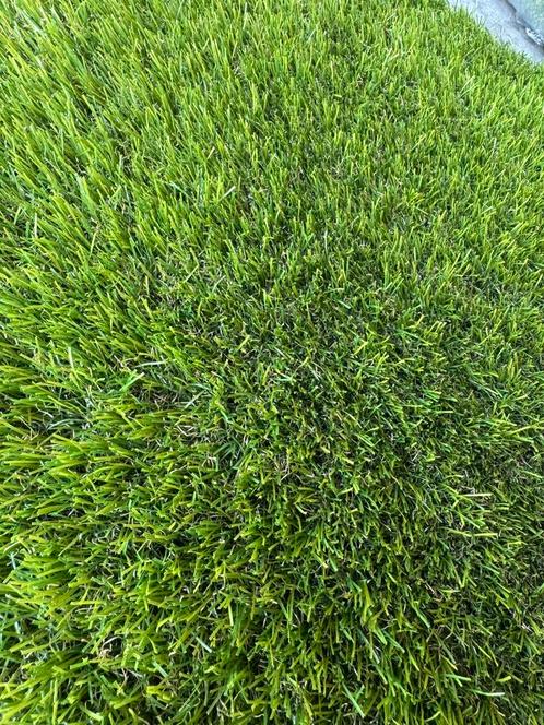 Restant 2.00x2.65m 32mm hoog kunstgras., Tuin en Terras, Gras en Kunstgras, Nieuw, Minder dan 10 m², Ophalen of Verzenden