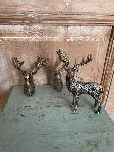 3 x decoratie Hert / gewei. Zilverkleurig. Kerst versiering, Diversen, Kerst, Zo goed als nieuw, Ophalen