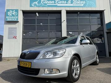 Skoda Octavia Combi 1.2 TSI Elegance Bns beschikbaar voor biedingen