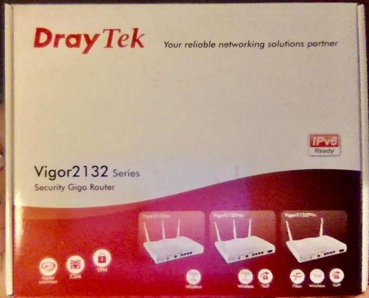 Router Draytek Vigor 2132FVn, Computers en Software, Routers en Modems, Gebruikt, Router, Ophalen of Verzenden