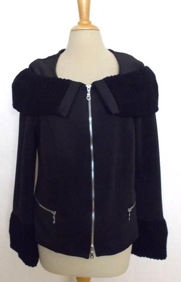 Mooi zwart jasje/top van Joseph Ribkoff! 42 beschikbaar voor biedingen